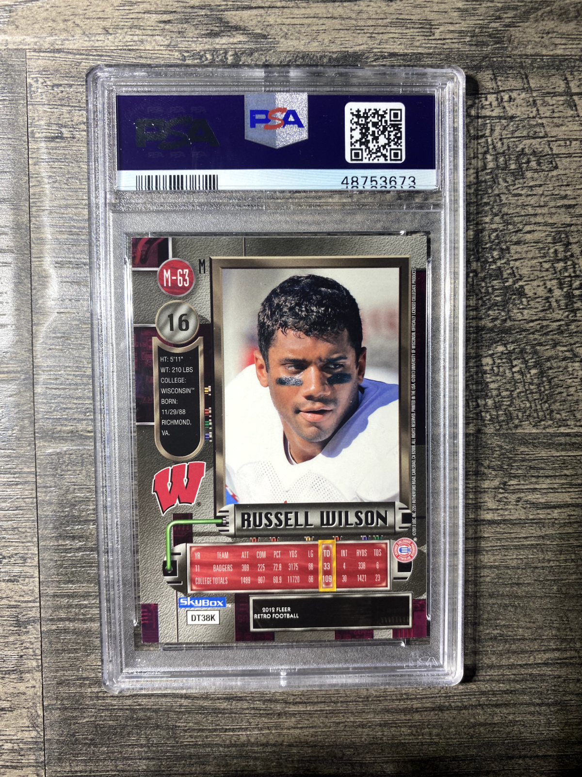 2012 Fleer Retro Metal Russell Wilson PSA 81