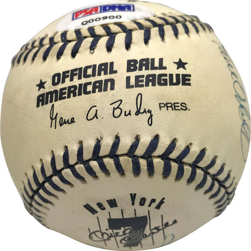 1996 Yankees Team Signed OAL Mickey Mantle Baseball Jeter Rivera PSA/DNA5