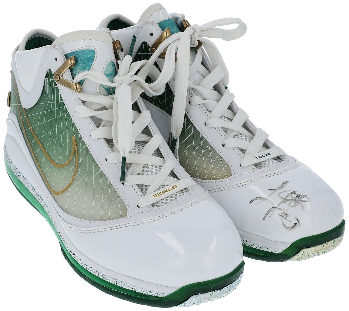 LeBron James Signed Auto Air Max LeBron VII Sneakers 2009 MVP Season LE JSA0