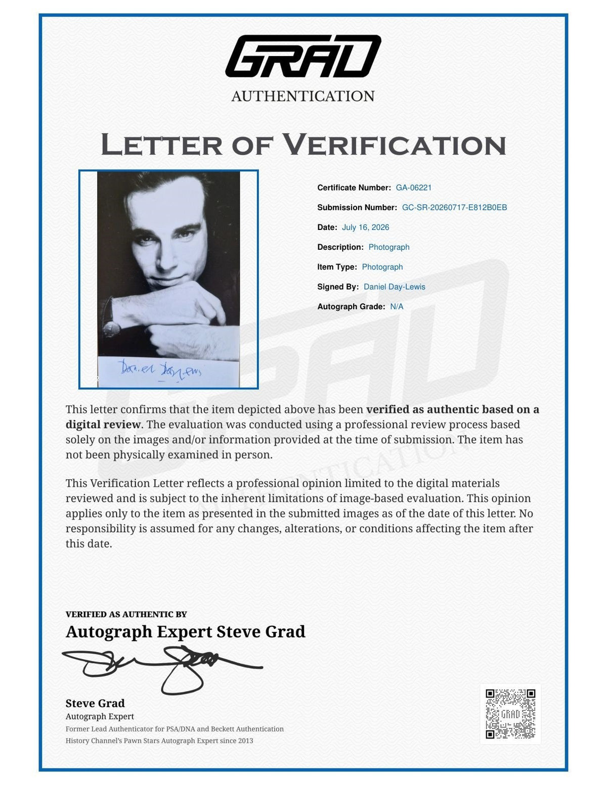 Daniel Day Lewis Signed Auto 4x6 Postcard Photo GRAD Authentication1