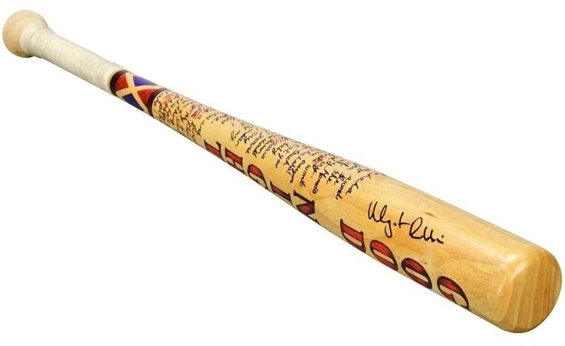 Margot Robbie Signed Auto Harley Quinn Prop Baseball Bat Celebrity Authentics GR0